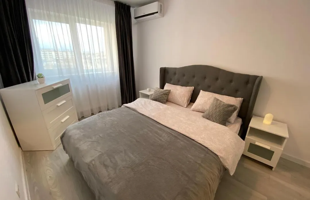 Апартаменты Zian Flat *