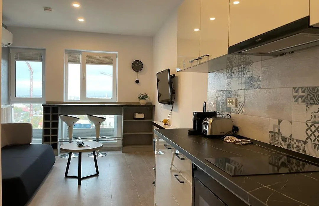 Beautiful Penthouse Lakeview W18 Апартаменты