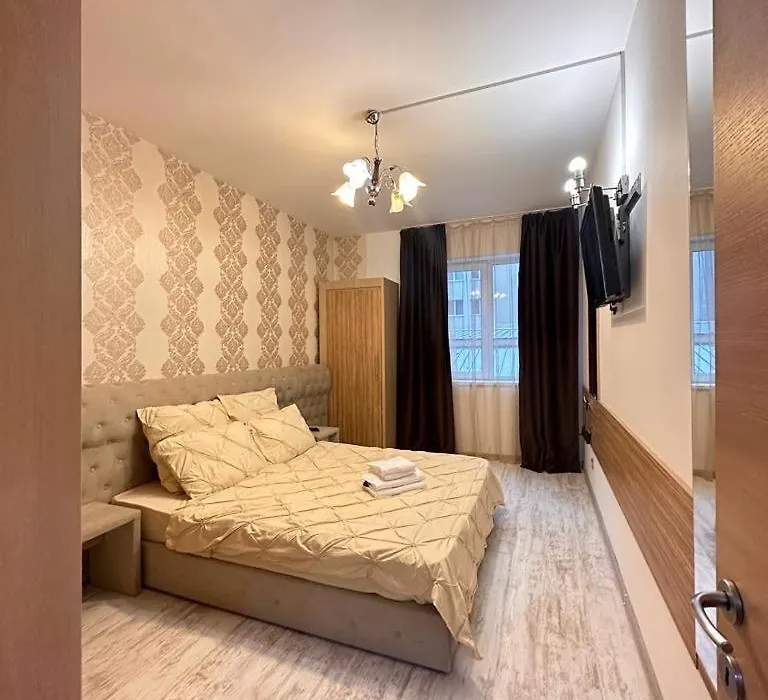 Living City Бухарест