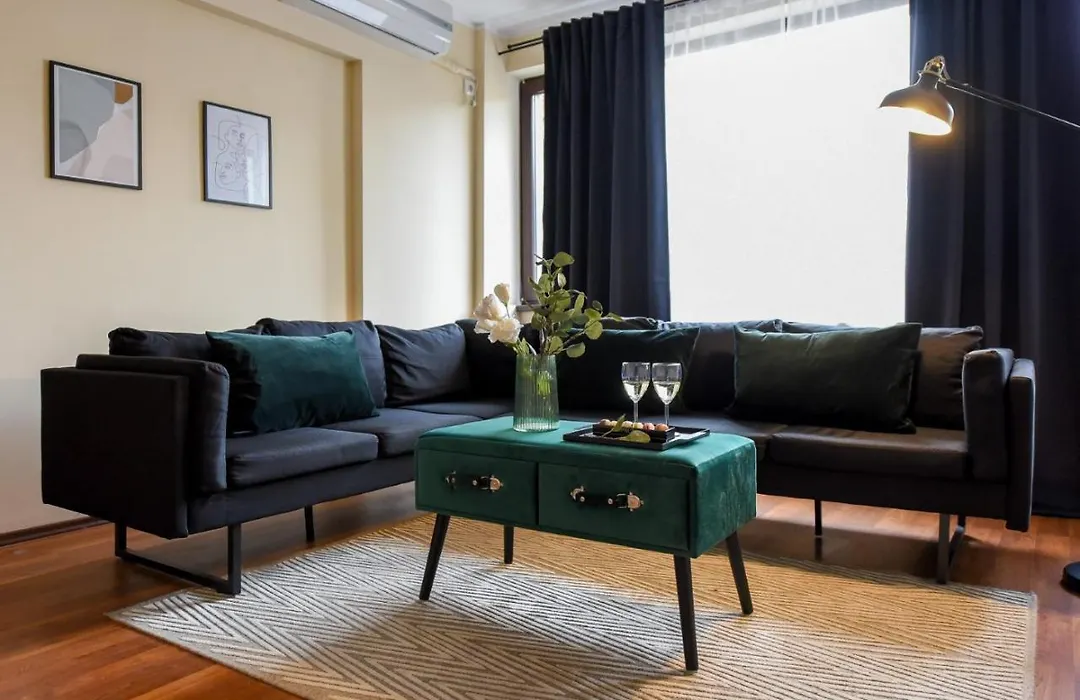 Apartment The Chic & Modern - Homey