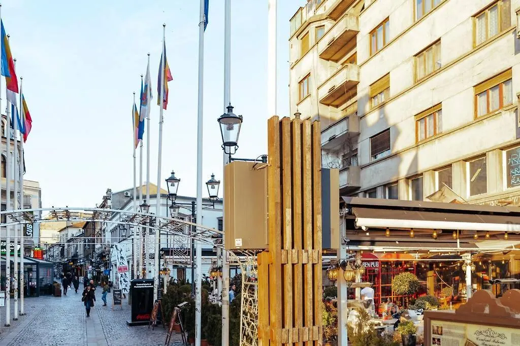 Sunset Terrace In The Old Town Bucureşti
