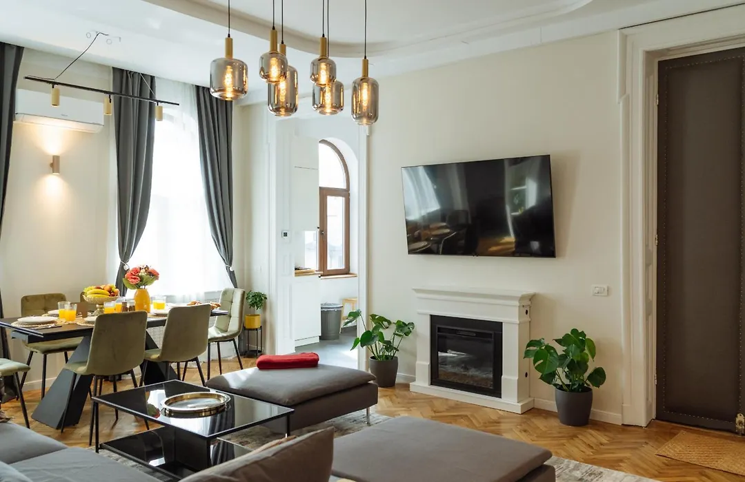 The Golden Palace Апартаменты Бухарест