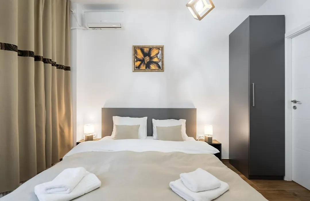 Appartement Urban Walls 5b Bucarest